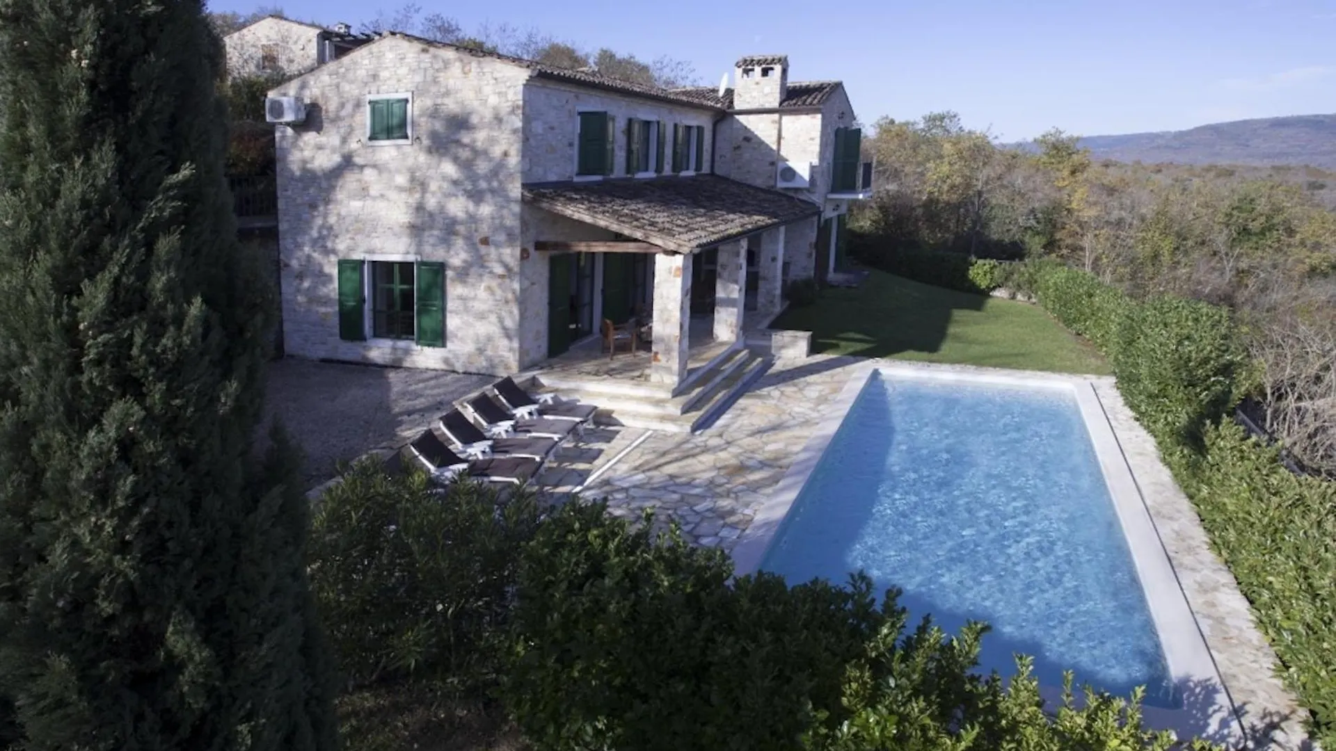 Spacious Villa With 10X5M Pool, Aircon. Rural Retreat, Stunning Views. Motovun